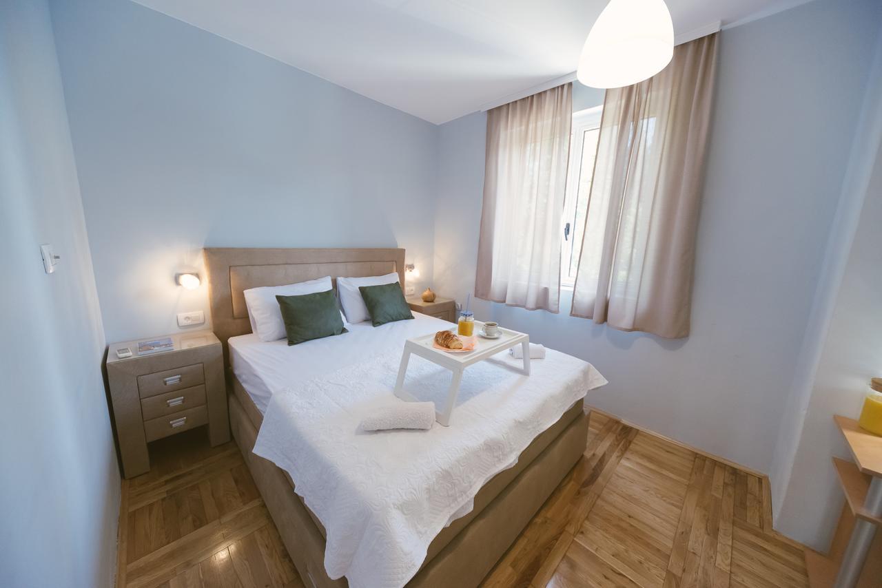 Apartment Luxury Explorer Podgorica Exterior foto